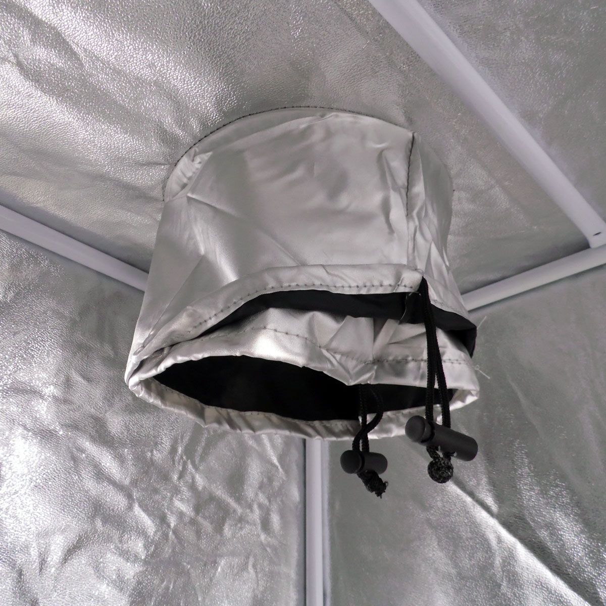 Growbox Komplettset – Perfektes Set für Indoor-Gärtner mit LED Lampe, Ventilator und Abluftsystem