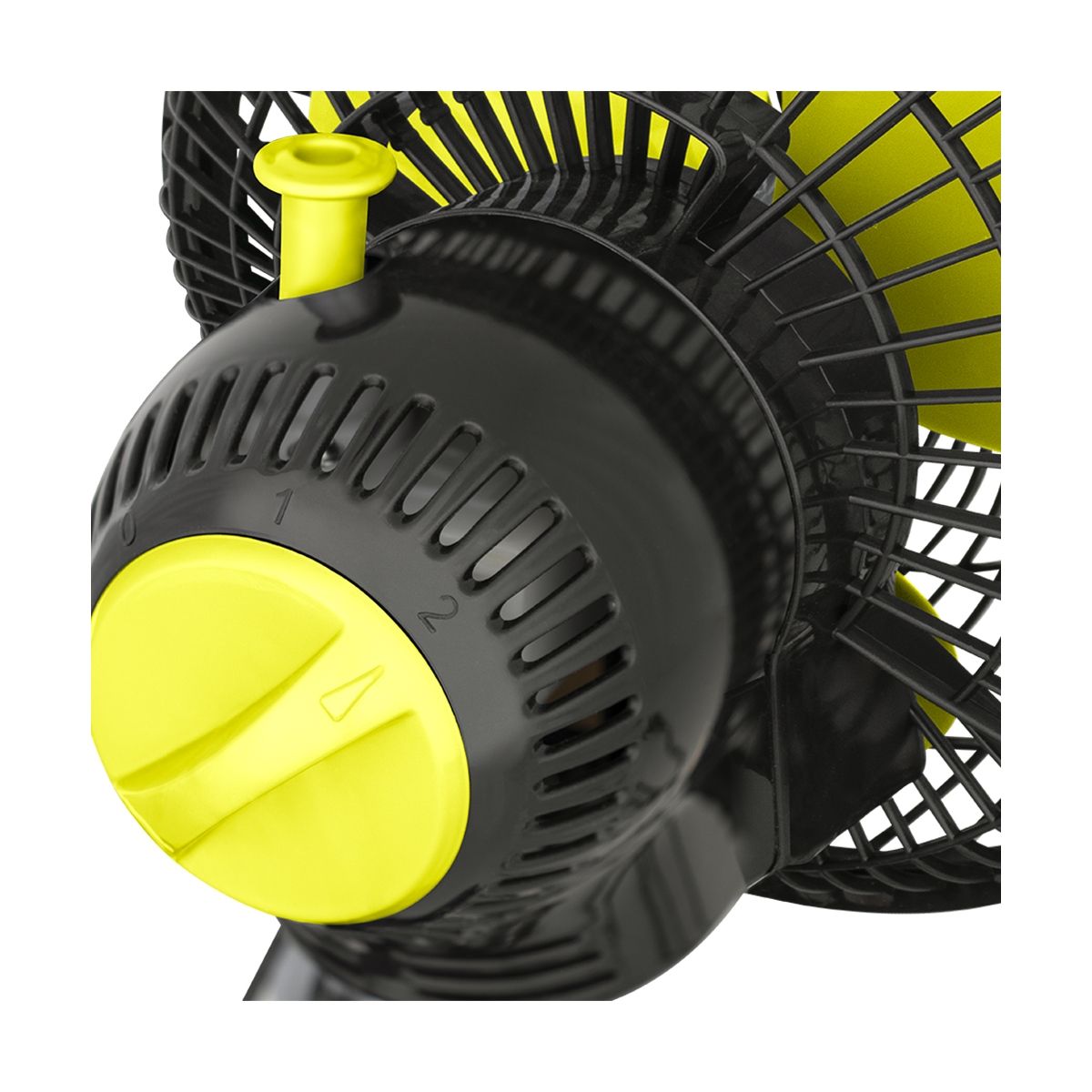 Growbox Komplettset 150x150x200 mit LED-Beleuchtung für Einsteiger. Das Set beinhaltet eine 720 Watt Agrolight LED-Lampe mit Vorschaltgerät und Dimmer, eine Greencube Growbox, einen Ventilator, ein Abluftset von Primaklima, einen Aktivkohlefilter, Schlauchschellen, einen 3 m langen Schlauch und Halterungen. Ideal für kostengünstiges Indoor-Gardening mit langlebigen Materialien und reflektierenden Innenwänden für optimale Lichtverteilung. Perfekt für Anfänger, die mit ihrem eigenen Indoor-Garten starten möch