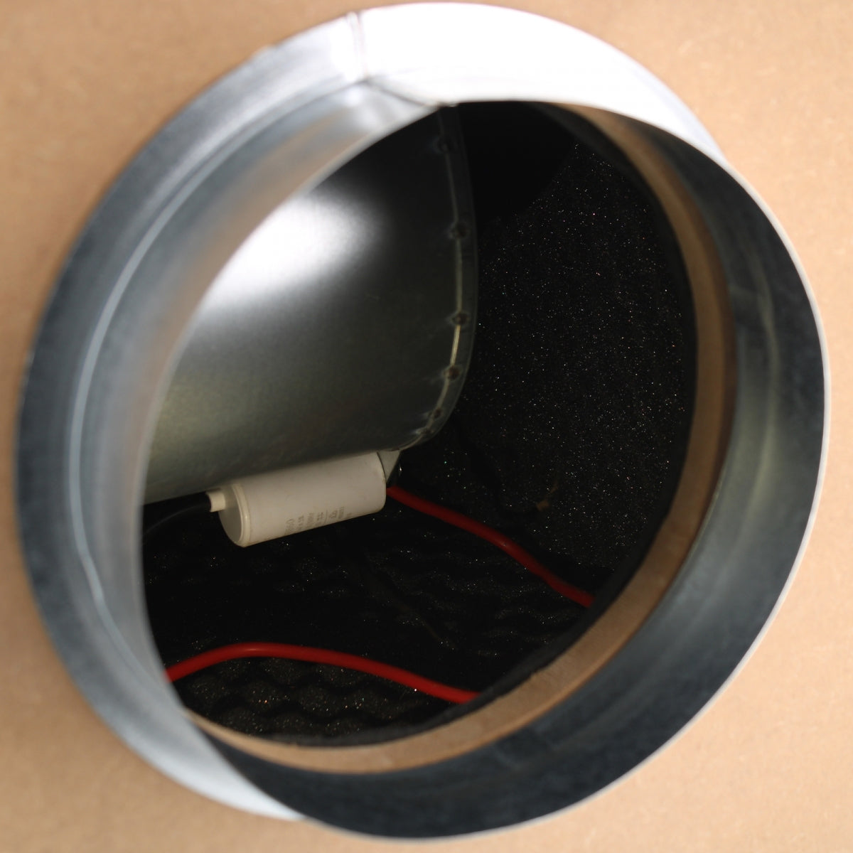 Schallgedämmter Kastenabsauger 1200 m3/h – Auslässe Ø 250 mm – Produktansicht 4